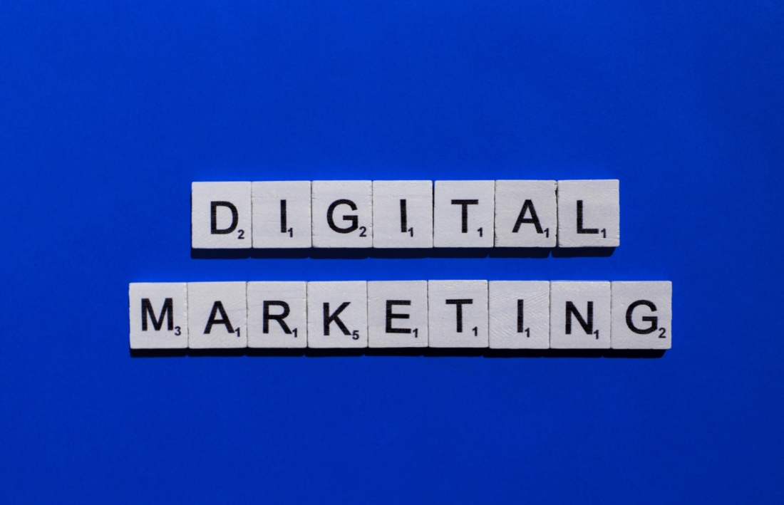 How can Digital Marketing be used in the travel industry?